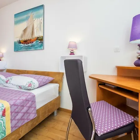 Apartment Luxury Lana